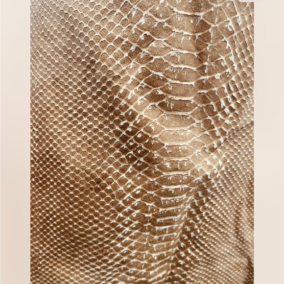 GENUINE SNAKE SKIN DESIGNER TAN SKIRT 10 - Picture 4 of 4